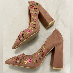 Pink embroidered heels